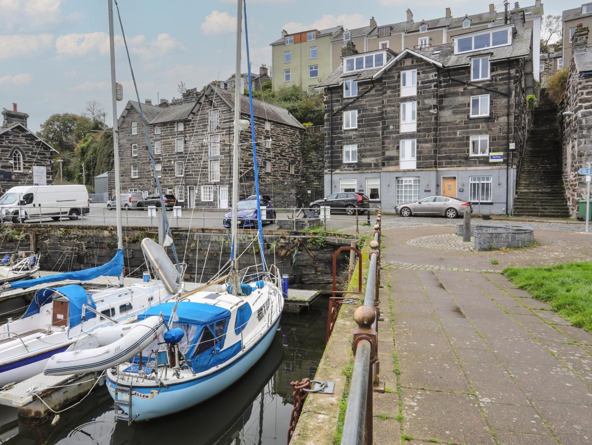 Cornhill Courtyard Apartamento Porthmadog Exterior foto